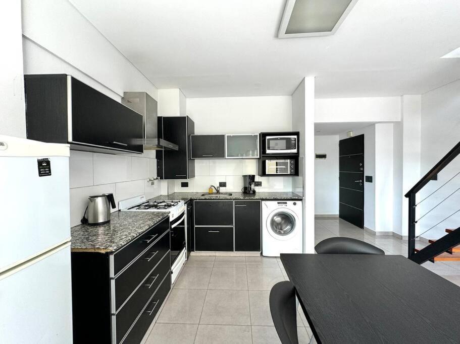 Mg Baires - Duplex D En En Appartement *